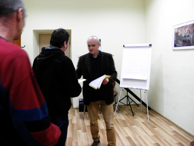 Przekazanie materiałów edukacyjnych na zakończenie programu